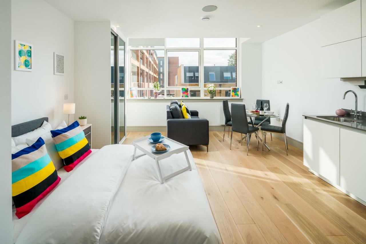 Modern London City Apartment - Victoria Line Εξωτερικό φωτογραφία