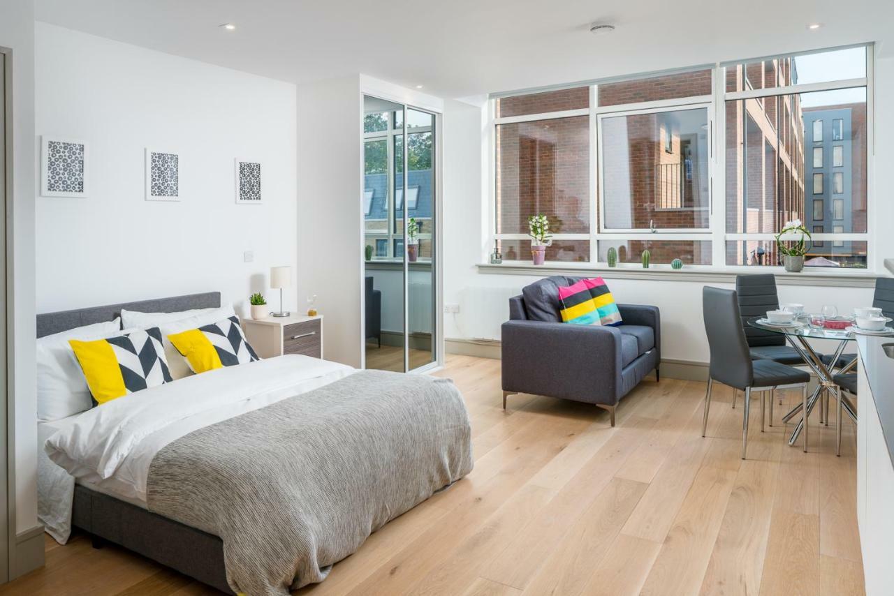 Modern London City Apartment - Victoria Line Εξωτερικό φωτογραφία